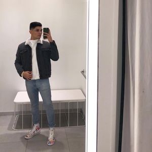 Meet your Posher, Brandon